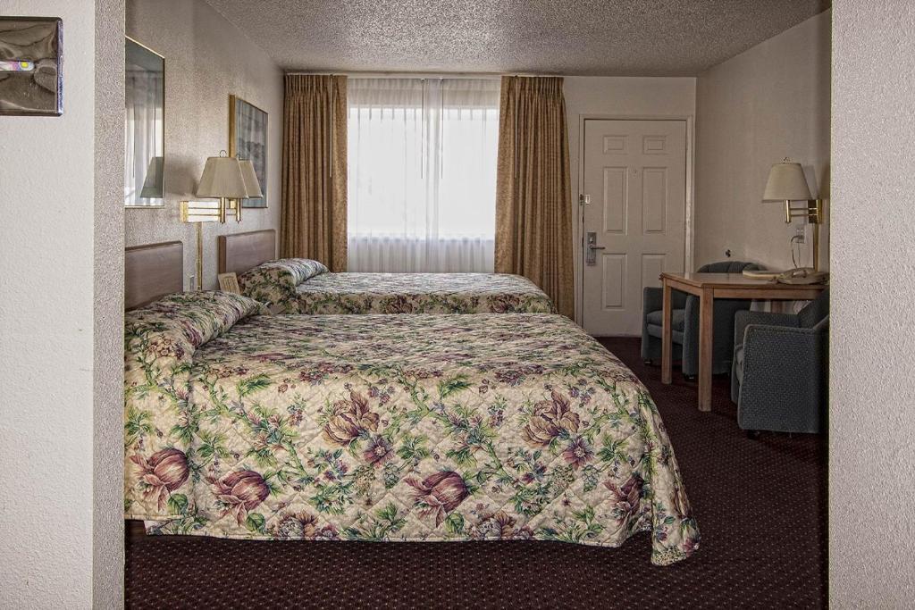 Three Rivers Inn Biggs Junction Номер фото